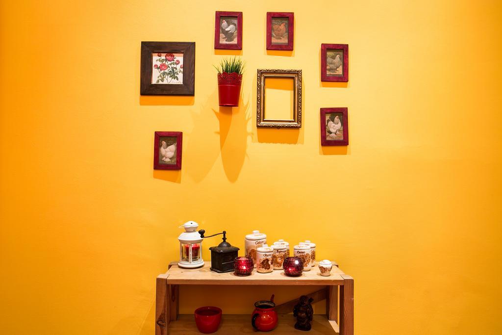 Live Like Locals: Market Square X Jewish District Cracovia Habitación foto