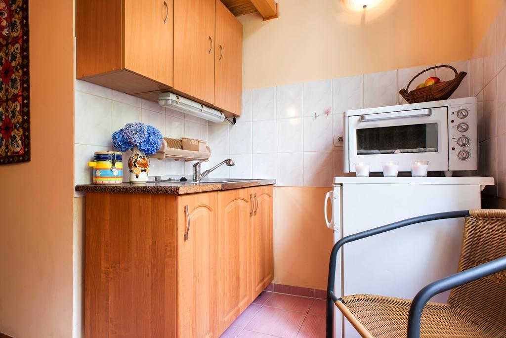 Live Like Locals: Market Square X Jewish District Cracovia Habitación foto