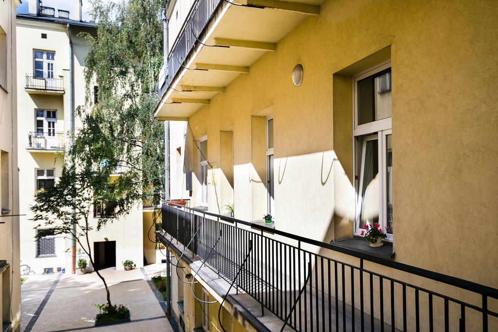 Live Like Locals: Market Square X Jewish District Cracovia Exterior foto